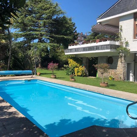 Chalet Al Lado De La Playa Con Piscina Privada, Jardin Y Barbacoa, Fronton, 6 Habitaciones Ларедо Экстерьер фото