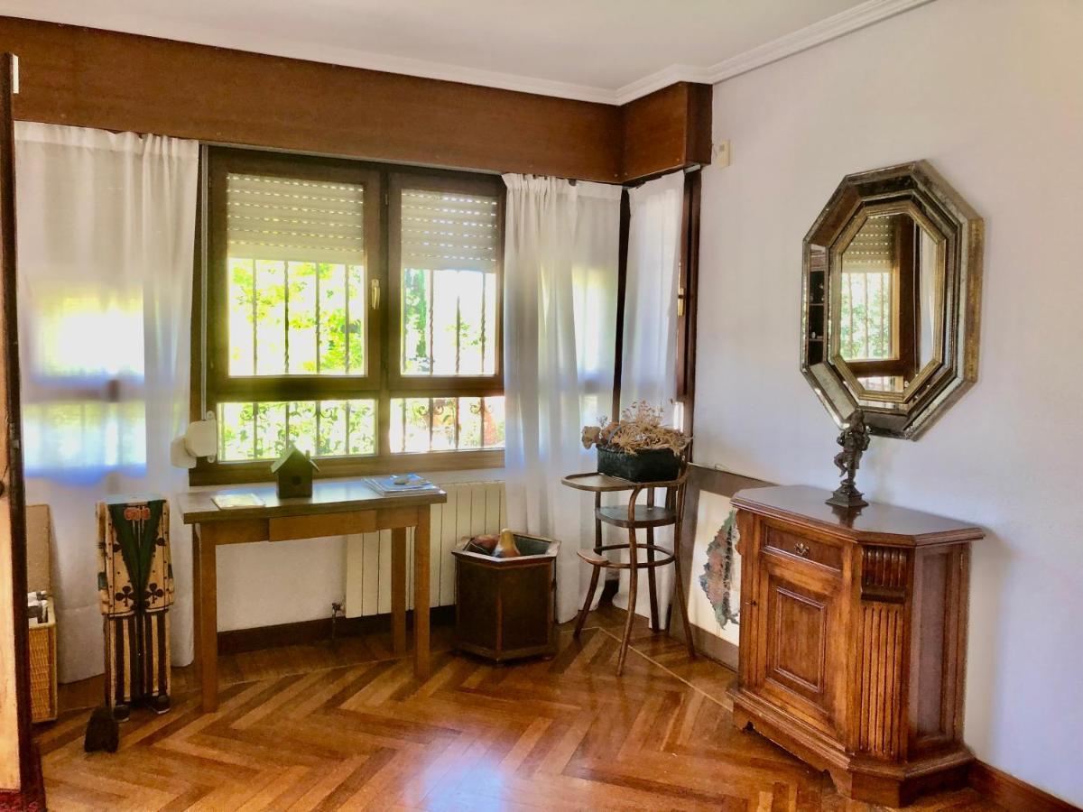 Chalet Al Lado De La Playa Con Piscina Privada, Jardin Y Barbacoa, Fronton, 6 Habitaciones Ларедо Экстерьер фото